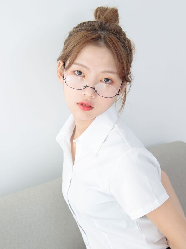 森萝财团写真 JKFUN-037《OL一定要搭配眼镜》50D肉丝