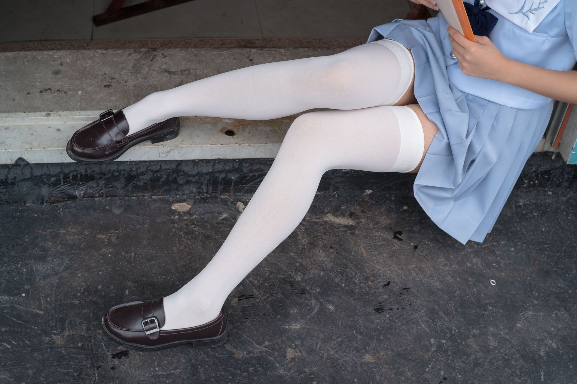 丝袜美腿预览图