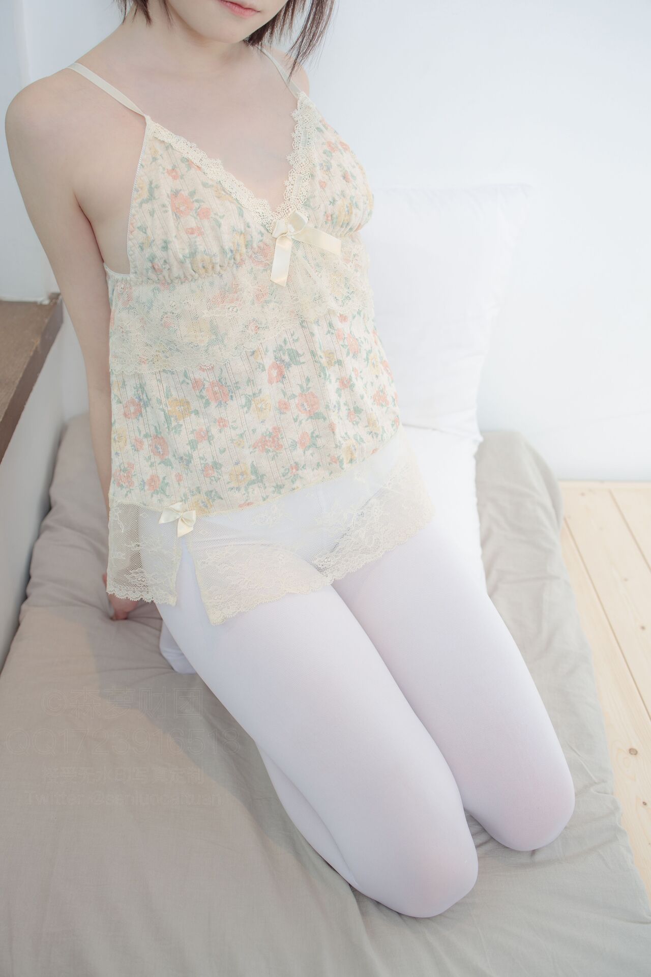 丝袜美腿预览图