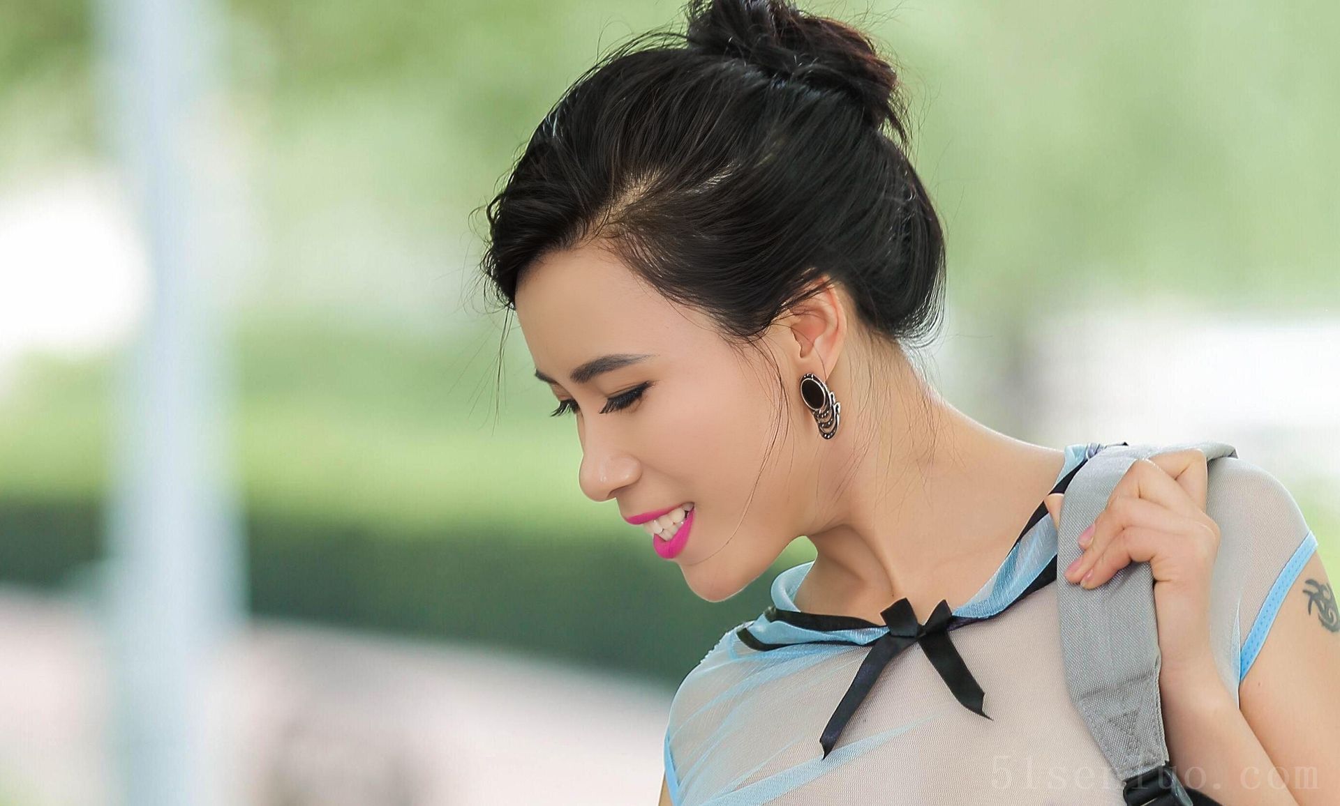 丝袜美腿预览图